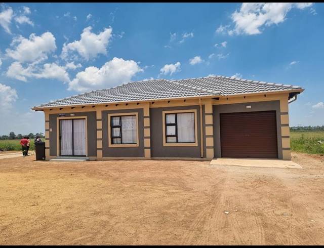 3 BEDROOM HOUSE FOR SALE IN KLERKSOORD